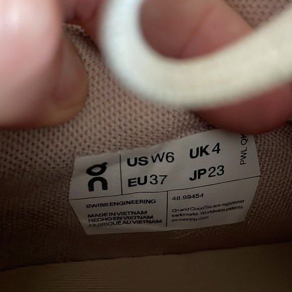 On Cloud The Roger Advantage - Picture 5 of 9